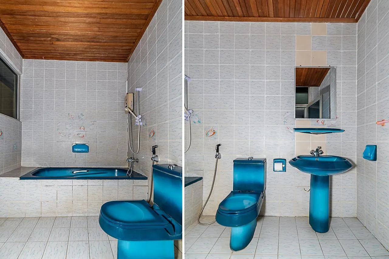 **  Oyo 89864 Hotel Holiday Park Kota Kinabalu Malesia